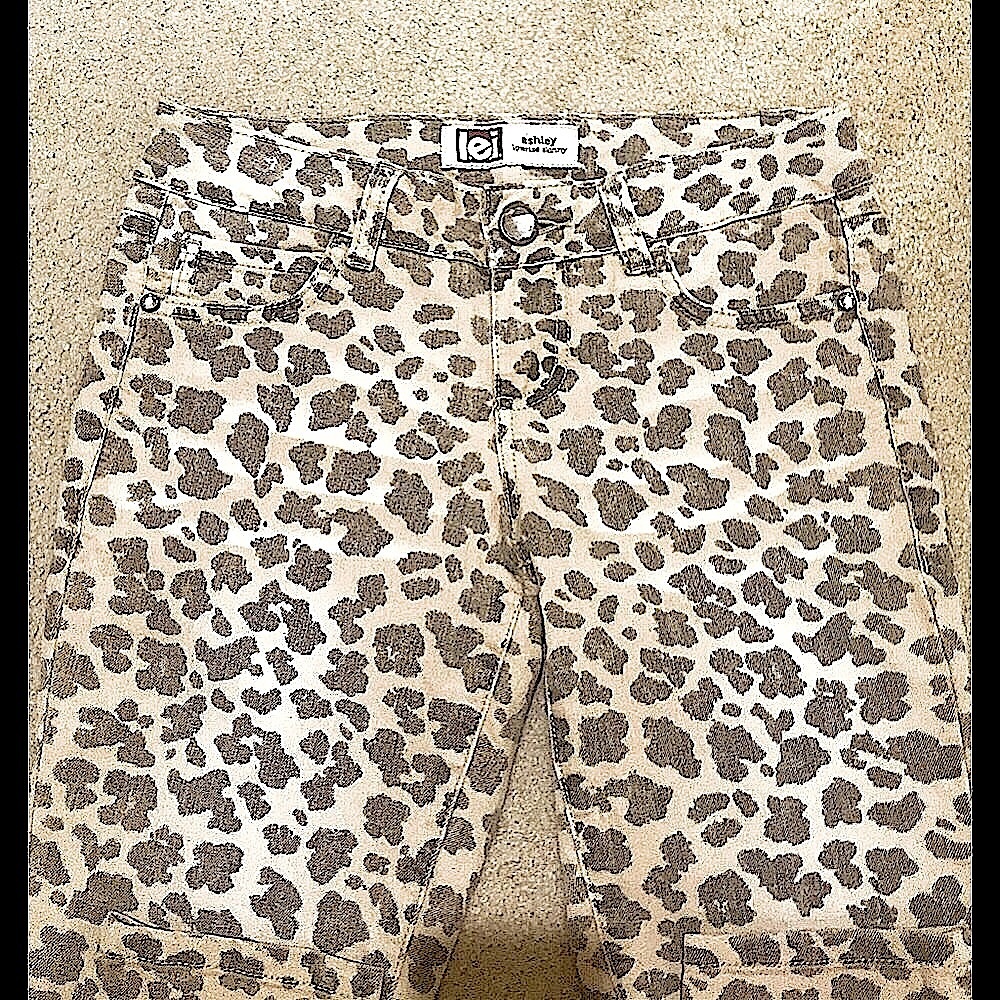 🆕🖤VERY CUTE LEOPARD PRINT LEI JEGGINGS NWOT🖤🖤 - Picture 5 of 9